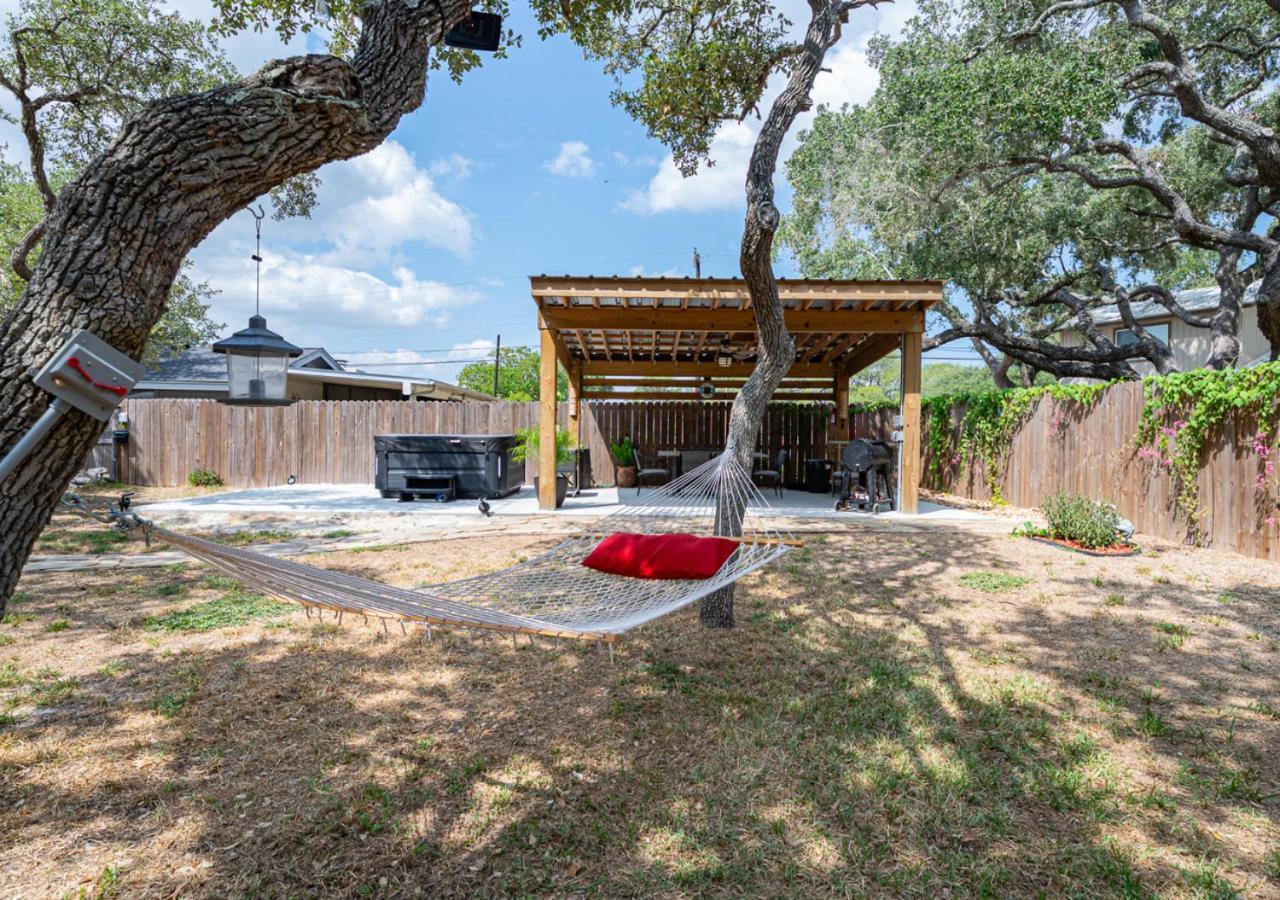 فيلا Knot Bay Haven, Dog Friendly, Hot Tub, Fenced Yard, Patio And Grill, 3 Br روكبورت المظهر الخارجي الصورة
